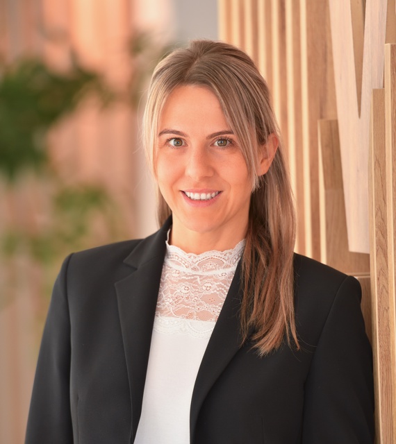 Martina Wegerer, Assistentin Private Banking